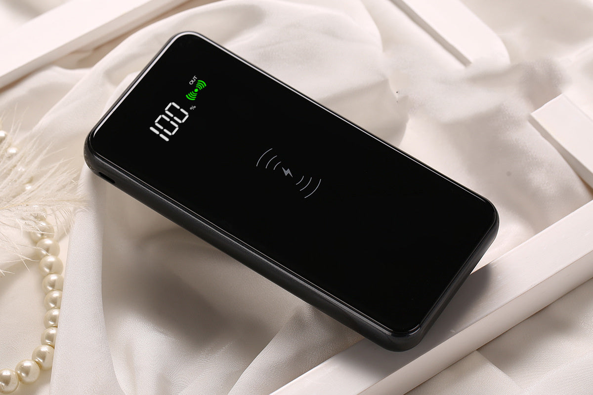 The Death of Dead Batteries: Charge 3 Devices at Once with High-Speed Wireless Tech!